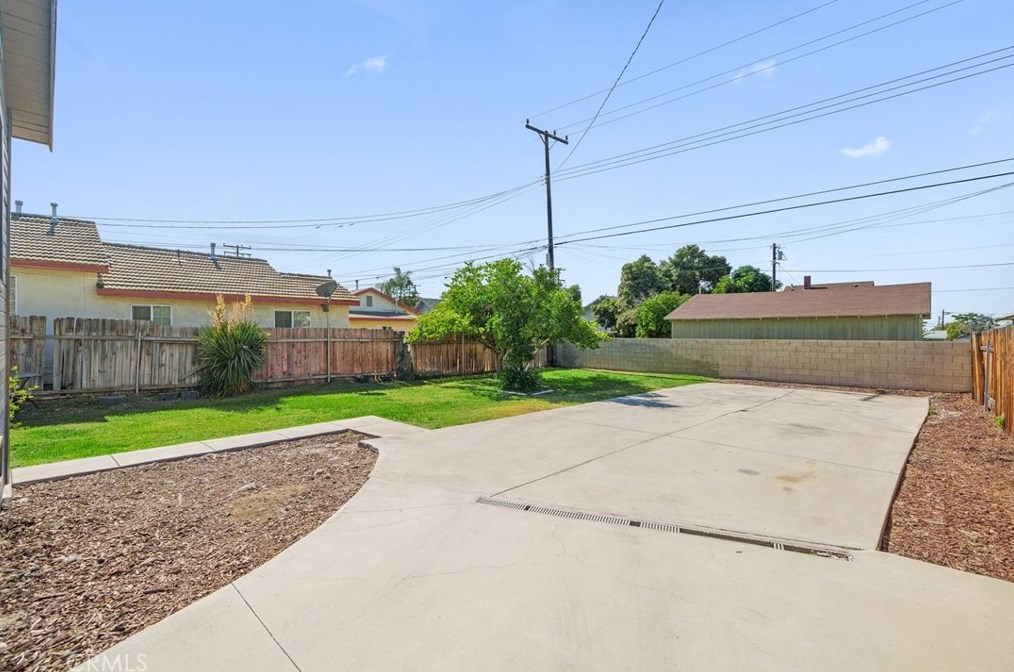 1141 Orange St, Redlands, CA 92374