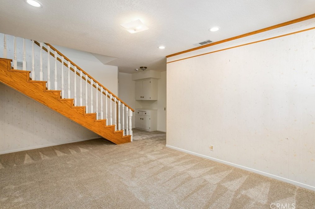 10410 Live Oak Ave, Beaumont CA  92223-4414 exterior