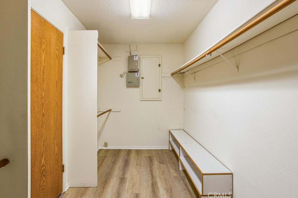 10410 Live Oak Ave, Beaumont CA  92223-4414 exterior