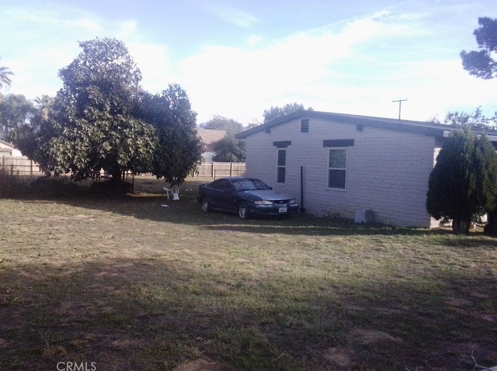 1002 Magnolia Ave, Beaumont CA  92223-1837 exterior