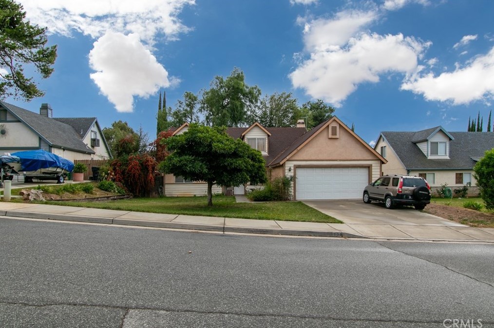 307 Rena Way, Beaumont, CA 92223