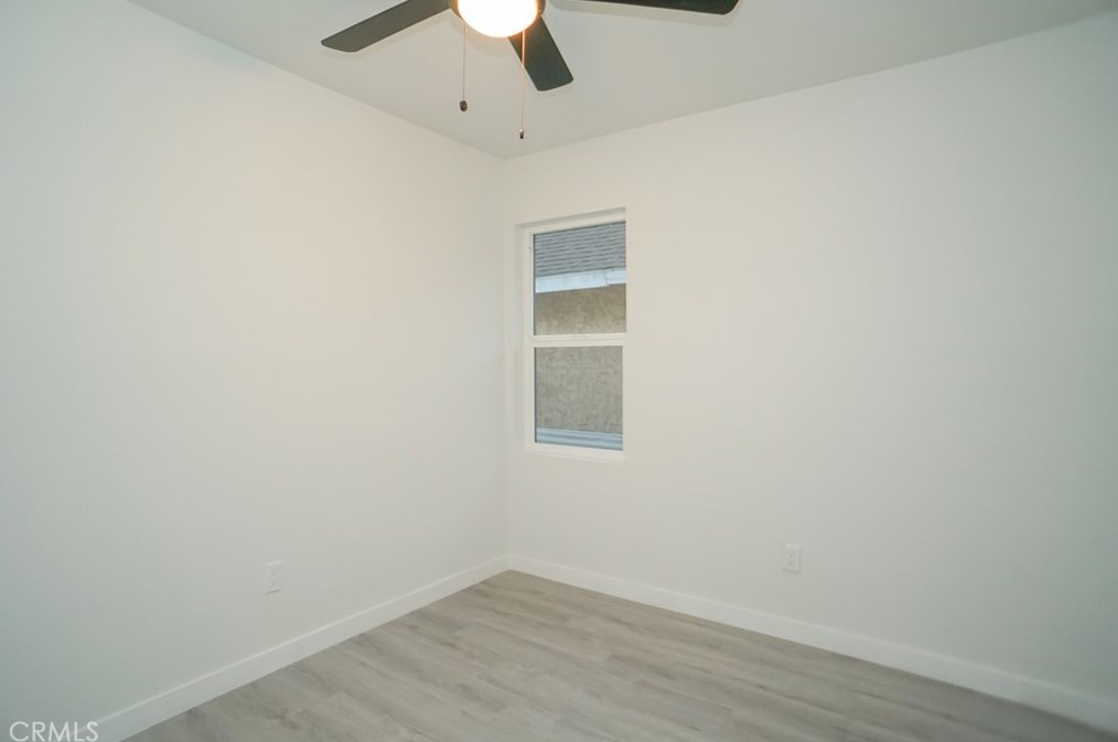 235 60 St, Los Angeles CA  90001-1120 exterior