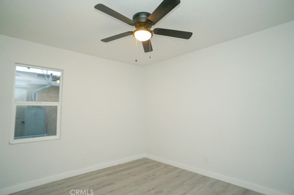 235 60 St, Los Angeles CA  90001-1120 exterior