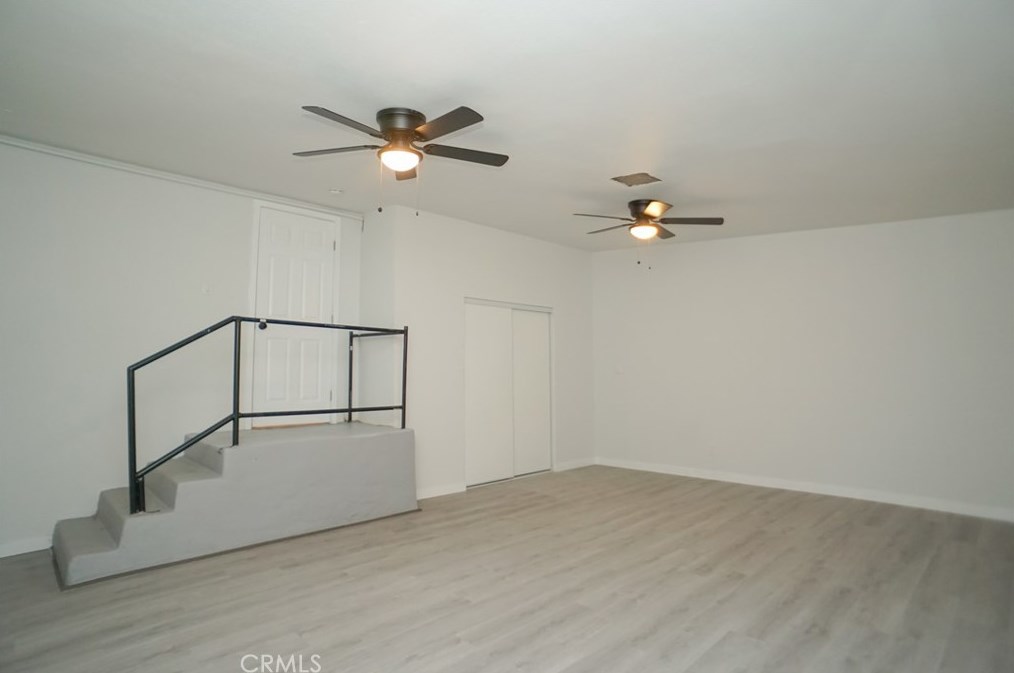 235 60 St, Los Angeles CA  90001-1120 exterior