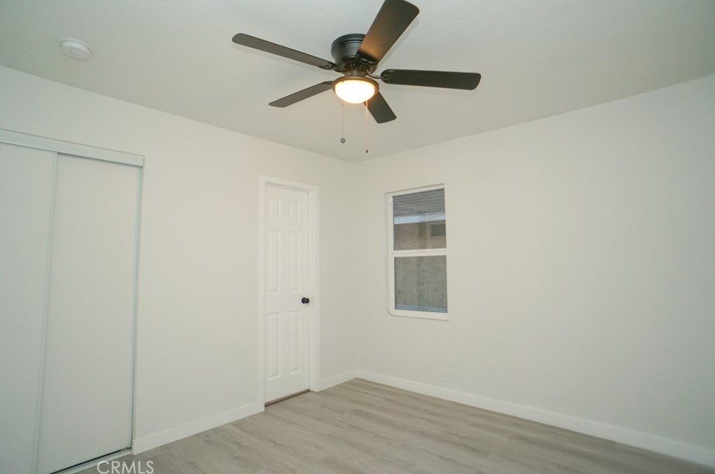 235 60 St, Los Angeles CA  90001-1120 exterior