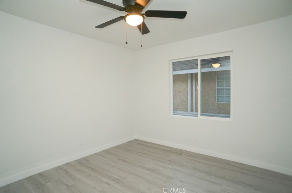 235 60 St, Los Angeles CA  90001-1120 exterior