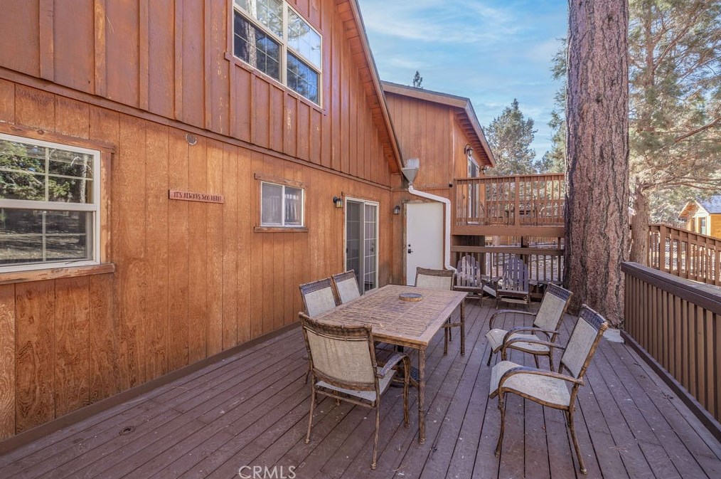 333 Brewer Way, Big Bear City CA  92314-9272 exterior
