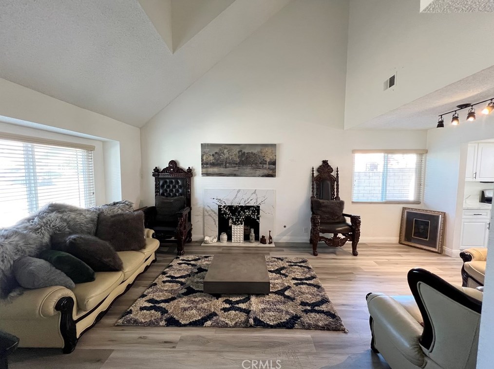 6741 Kempster Ct, Fontana CA  92336-1574 exterior