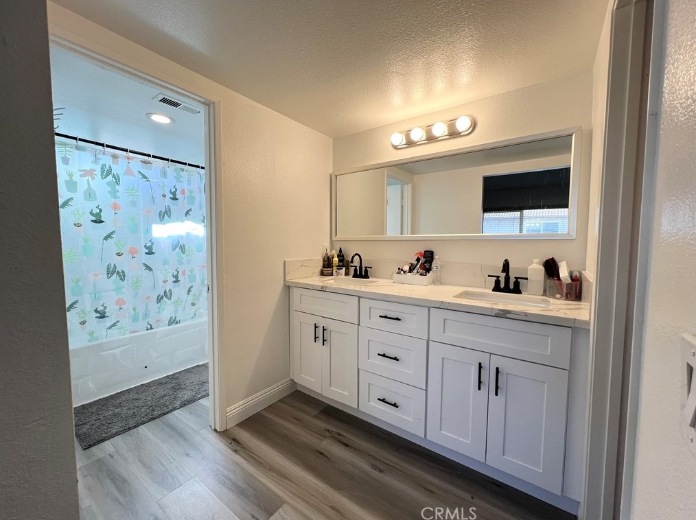 6741 Kempster Ct, Fontana CA  92336-1574 exterior