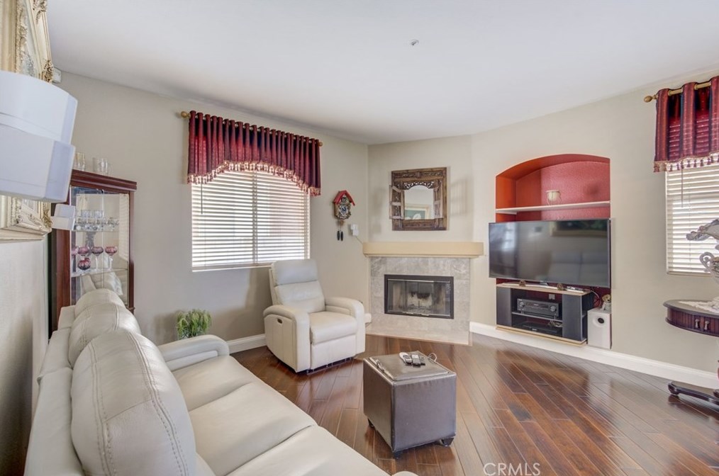 14735 Saddlepeak Dr, Fontana CA  92336-0197 exterior