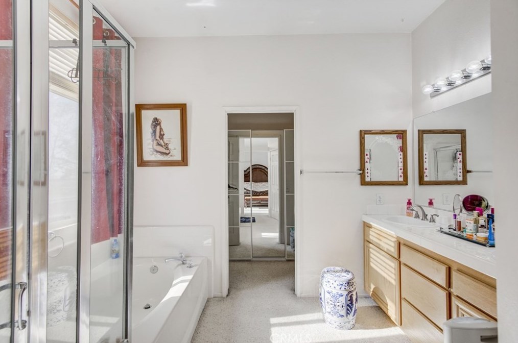 14735 Saddlepeak Dr, Fontana CA  92336-0197 exterior