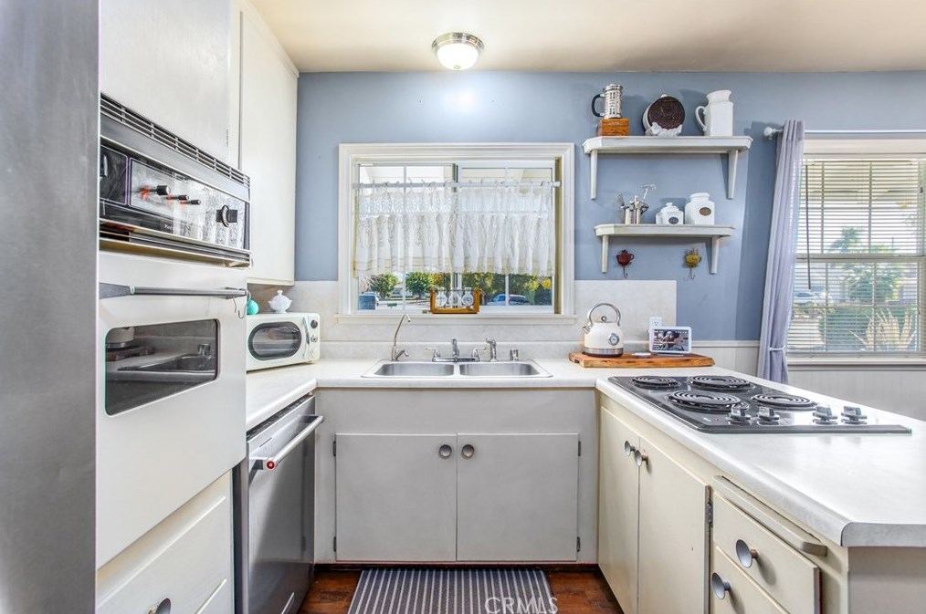3714 Walnut Park Way, Hemet, CA 92544-5059