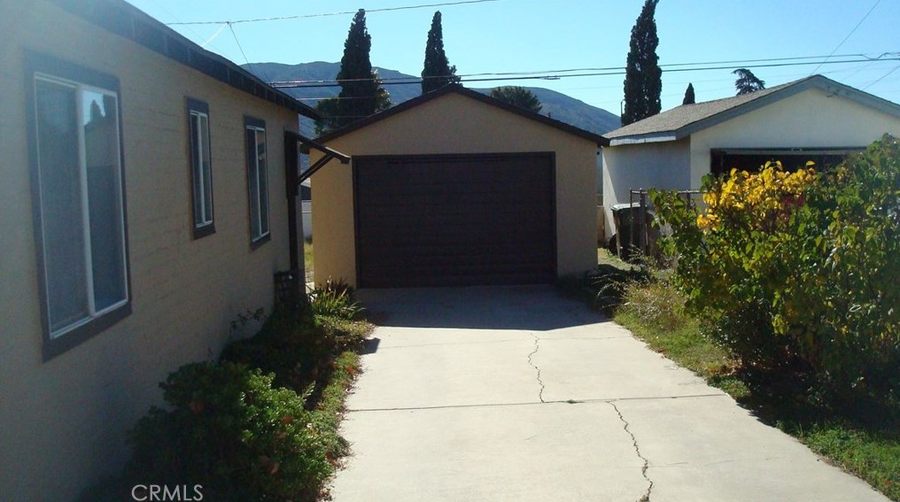978 Williams St, Banning, CA 92220-4466