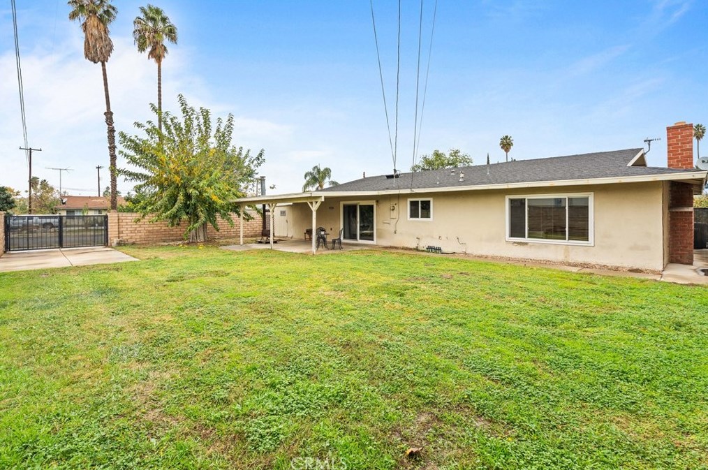 25331 Mead St, Loma Linda, CA 92354-2318
