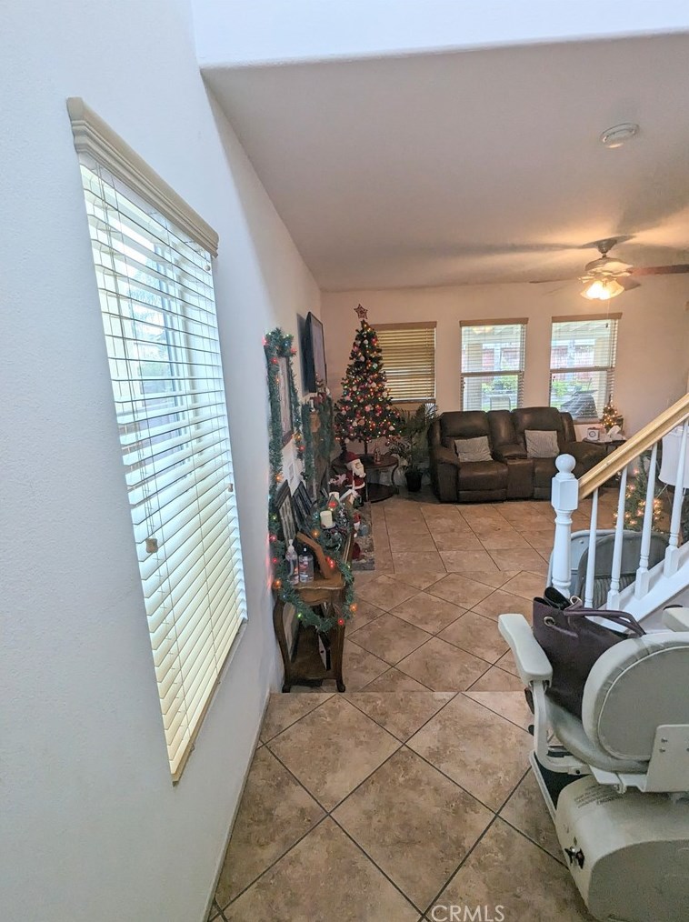 13466 Glorybower St, Moreno Valley, CA 92553-6982