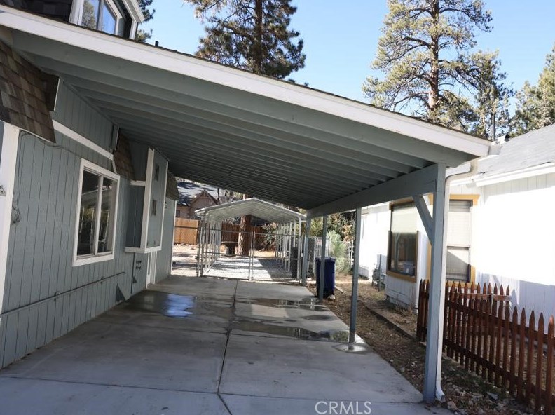 1109 Greenway Dr, Big Bear City, CA 92314