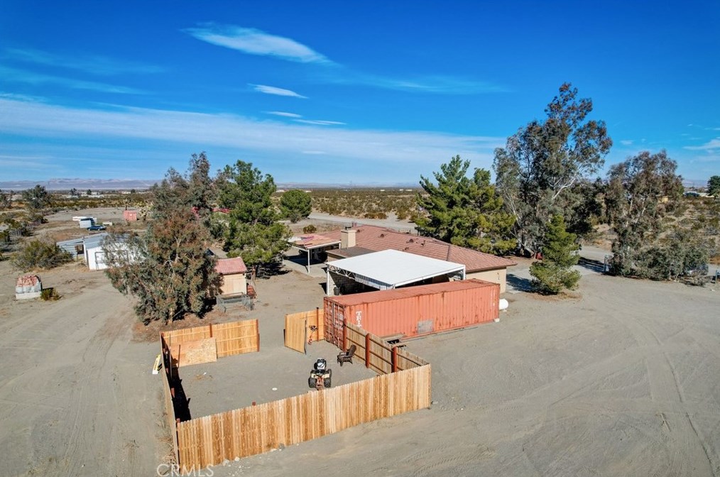 13928 Valle Vista Rd, Phelan CA  92371 exterior