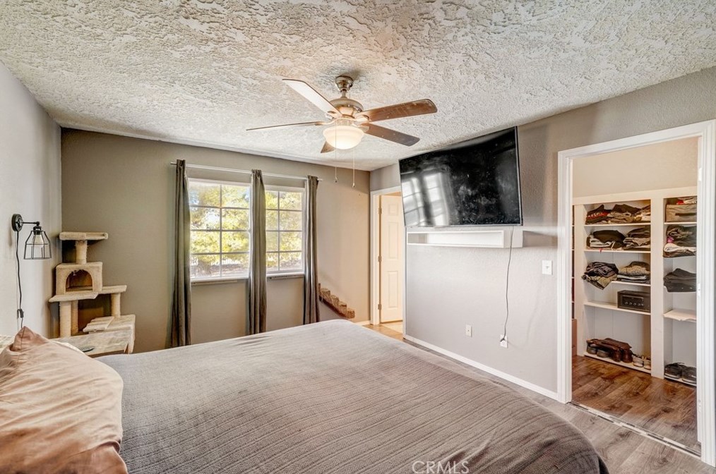 13928 Valle Vista Rd, Phelan CA  92371 exterior