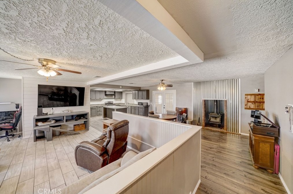 13928 Valle Vista Rd, Phelan CA  92371 exterior