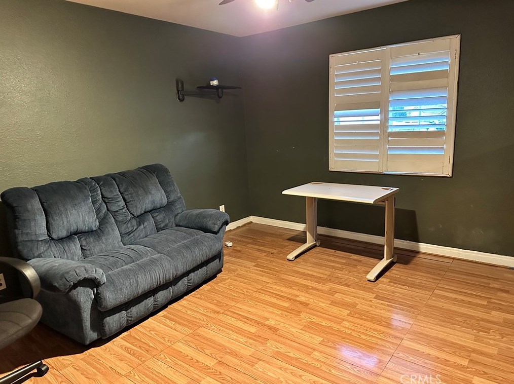 852 Camino Del Sol, Riverside CA  92508-6098 exterior