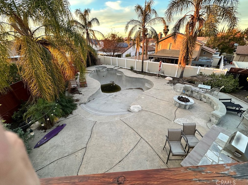 852 Camino Del Sol, Riverside, CA 92508-6098