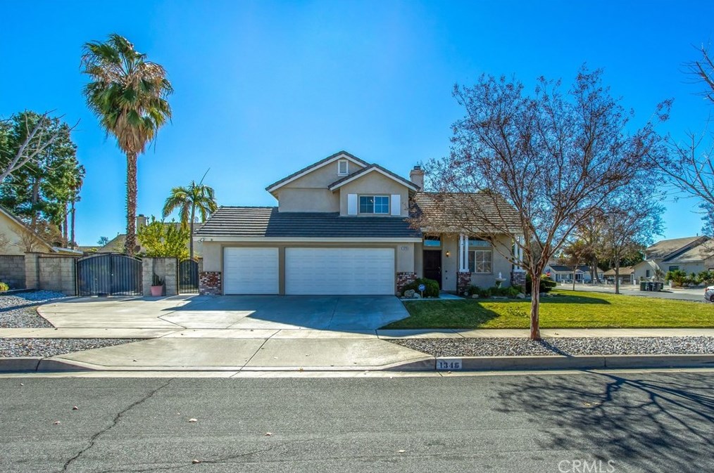 1346 Paradise Way, Redlands, CA 92374
