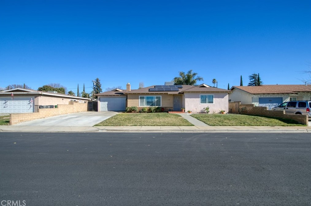 1254 Maple Ave, Beaumont, CA 92223