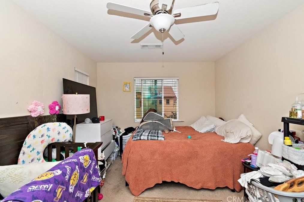 1418 Silverberry Ln, Beaumont CA  92223-1436 exterior