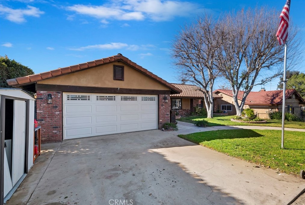 20801 Hollis Dr, Perris, CA 92570