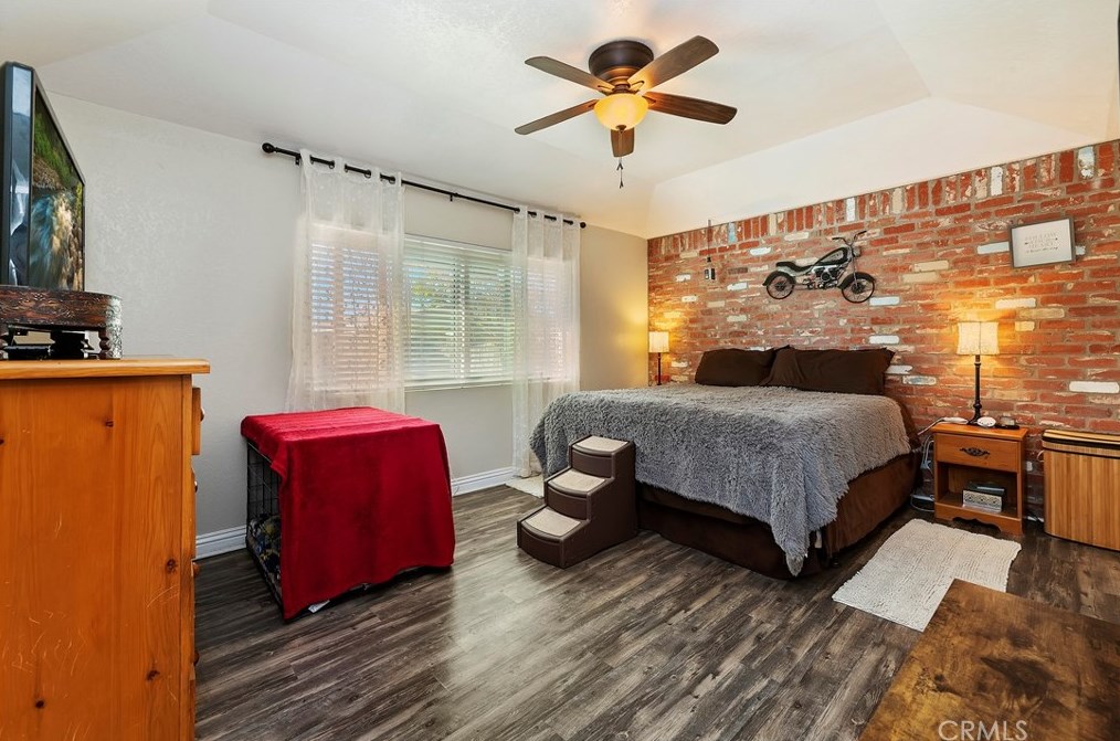 20801 Hollis Dr, Perris CA  92570-6013 exterior