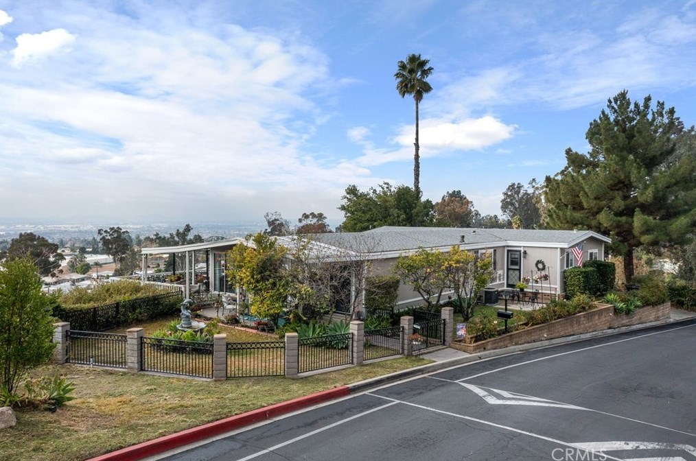 4040 Piedmont Dr #256, Highland, CA 92346