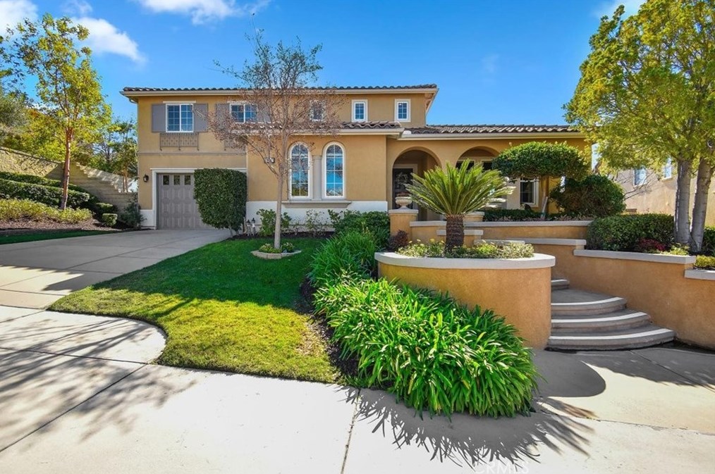 28997 Erickson Ct, Highland, CA 92346