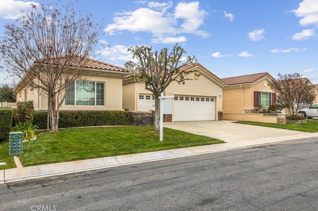858 Annandale, Beaumont, CA 92223