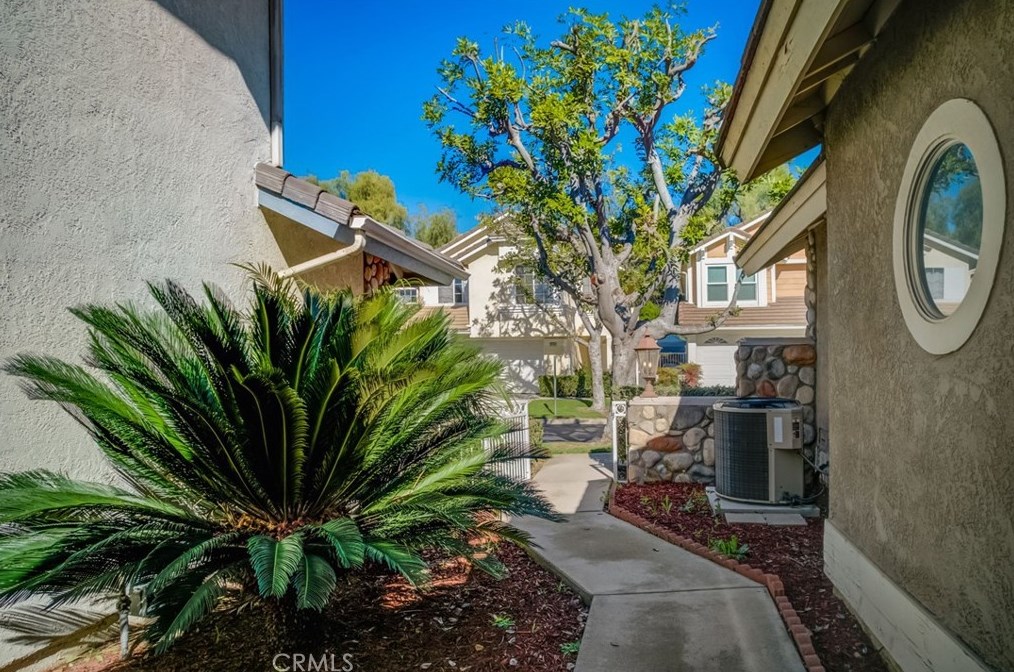 3237 Cambridge Dr, Chino Hills, CA 91709-3858