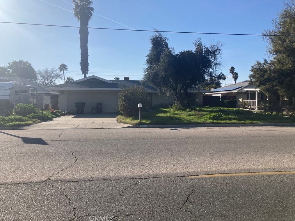 177 Stanford St, Hemet, CA 92544-4933