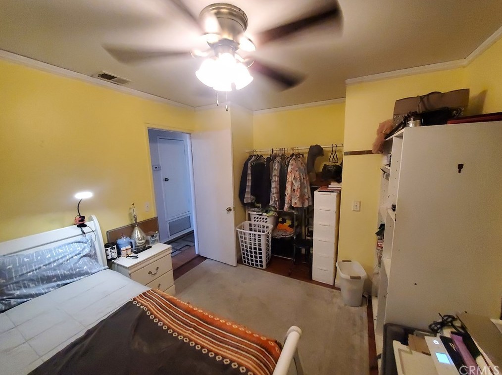 2404 College Ave, San Bernardino CA  92407-2464 exterior