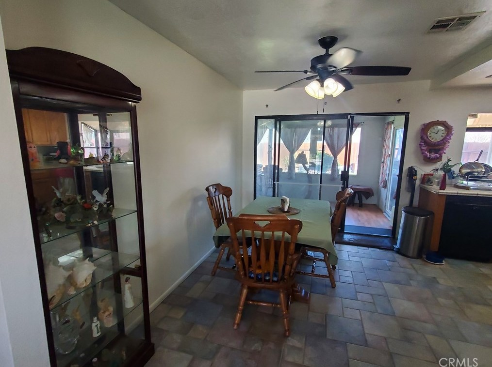 2404 College Ave, San Bernardino CA  92407-2464 exterior