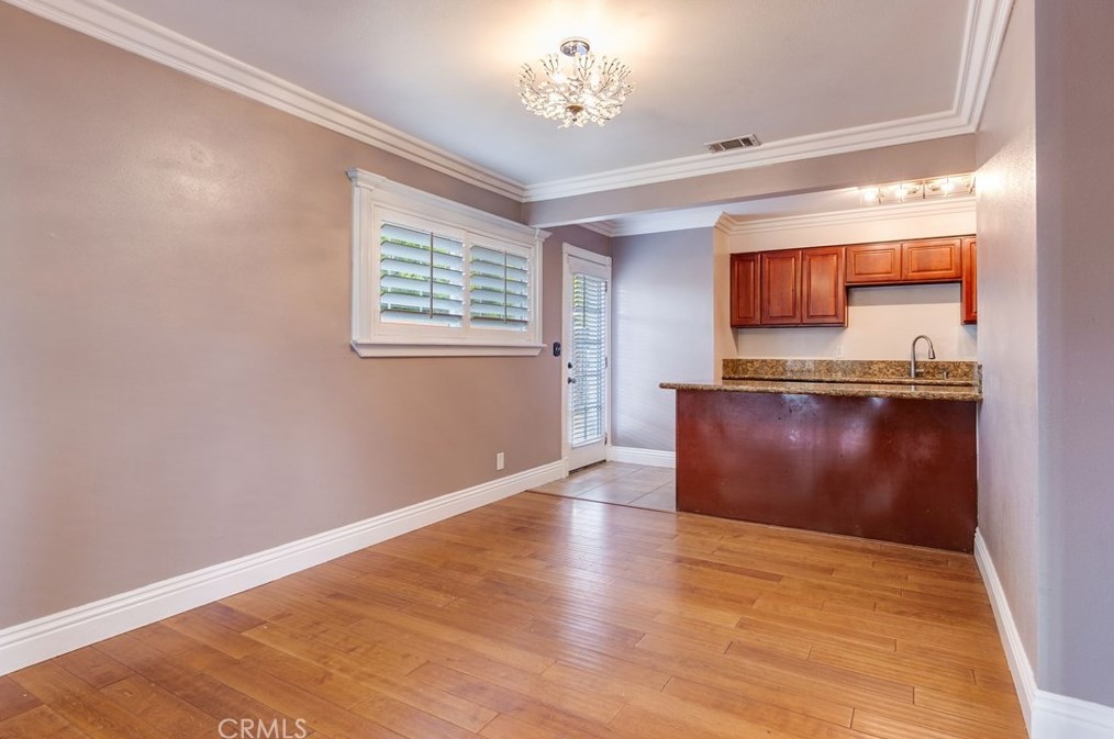 123 Elena Ave, Riverside CA  92507-1244 exterior