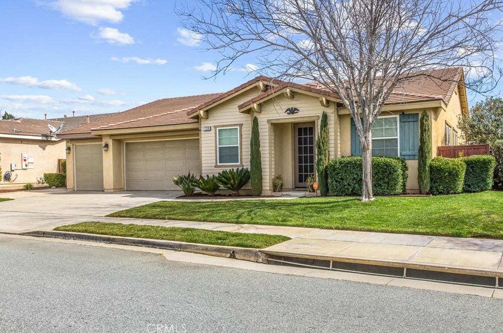 1220 Sea Lavender Ln, Beaumont, CA 92223