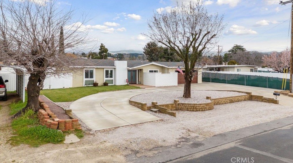 39910 Grand Ave, Beaumont, CA 92223-4827