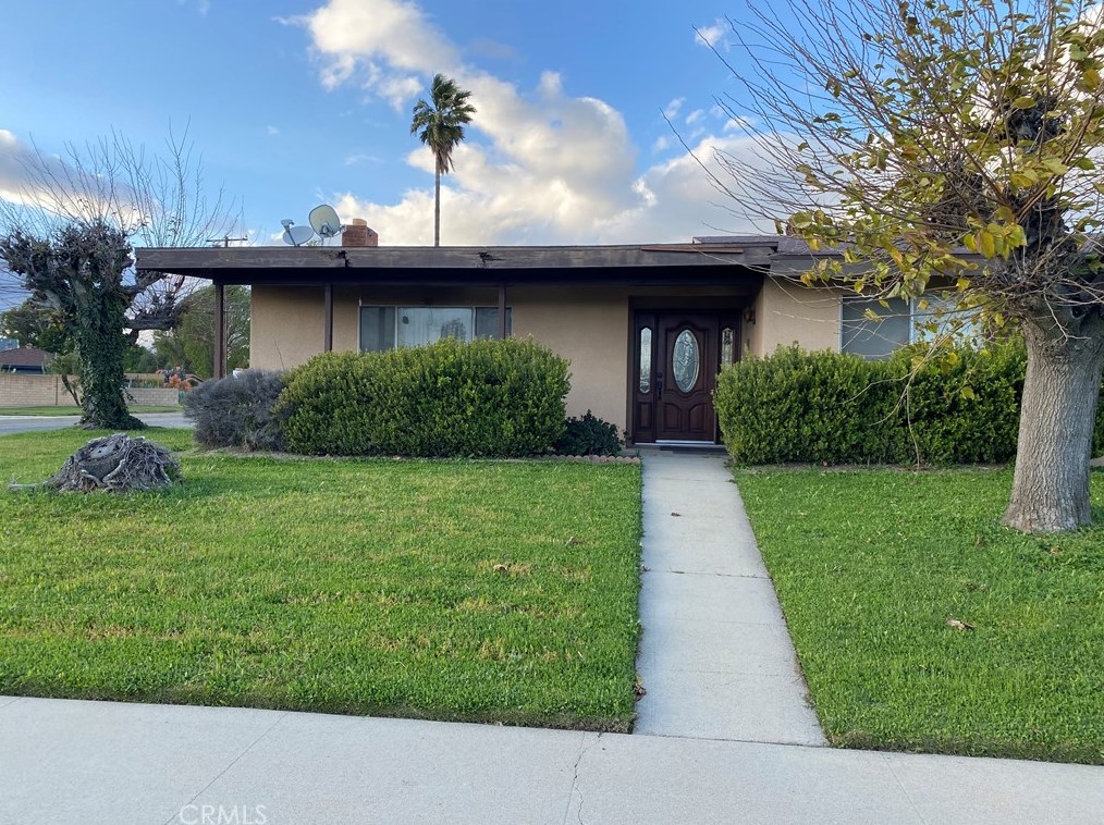 19688 Casmalia St, Rialto, CA 92377