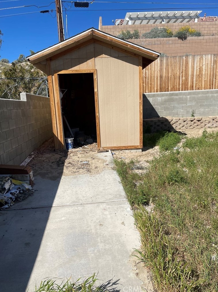 13845 Hidalgo St, Desert Hot Springs CA  92240-6239 exterior