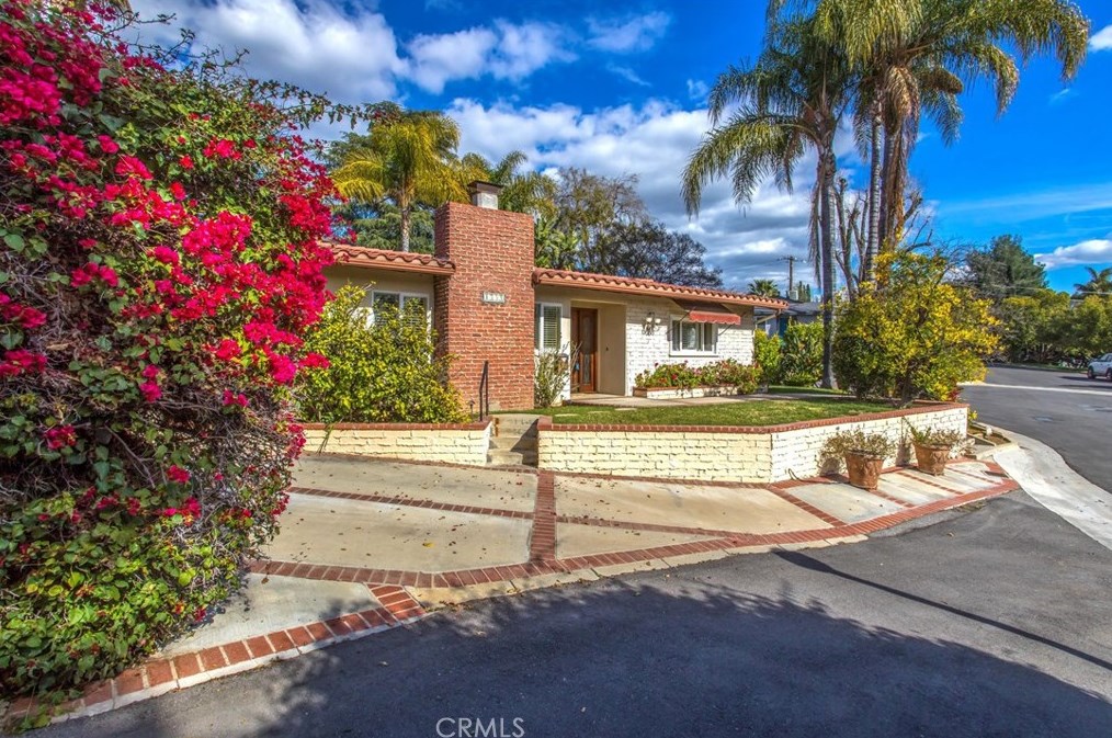 1339 La Loma Dr, Redlands, CA 92373