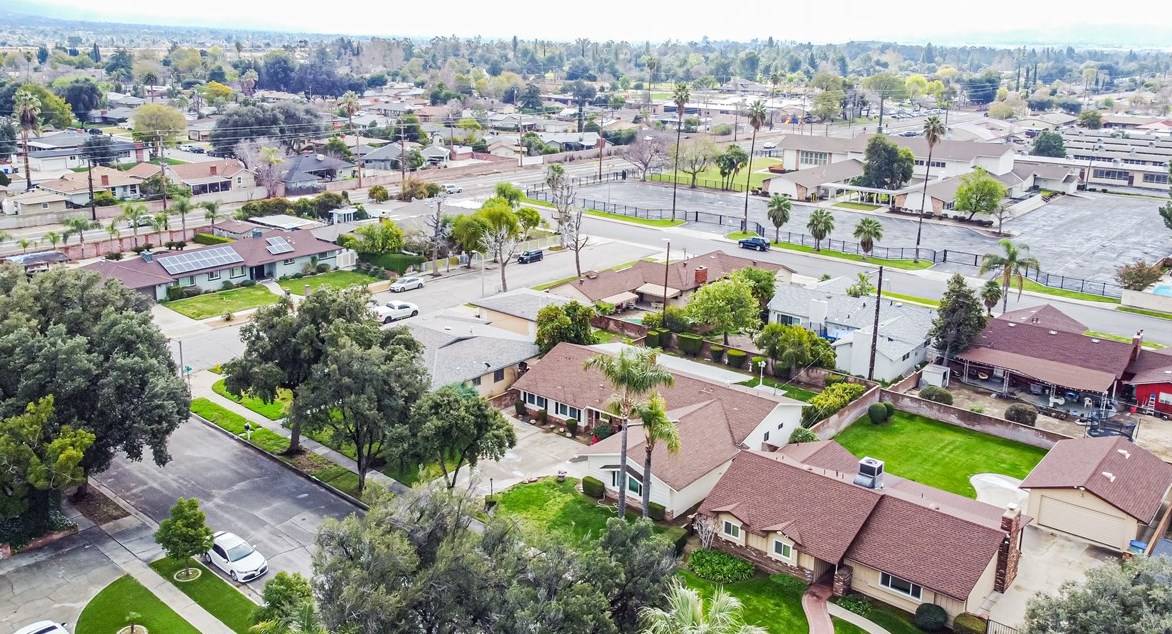 257 E 39th St, San Bernardino, CA 92404