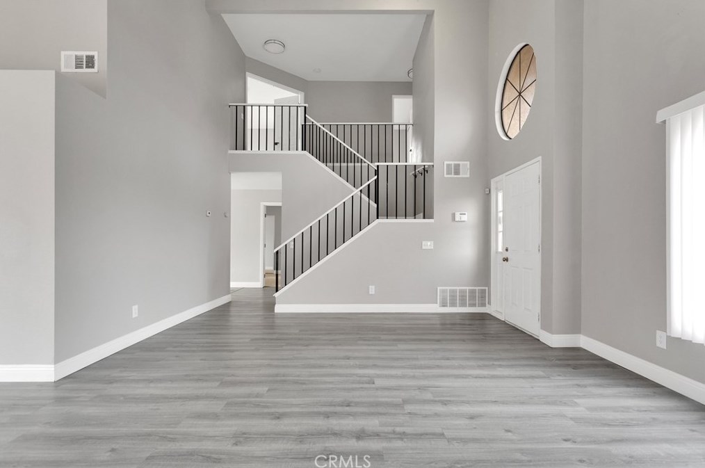 13531 Mica Ave, Victorville CA  92392-8825 exterior