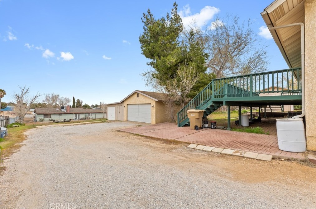 16340 Fremontia St, Hesperia, CA 92345