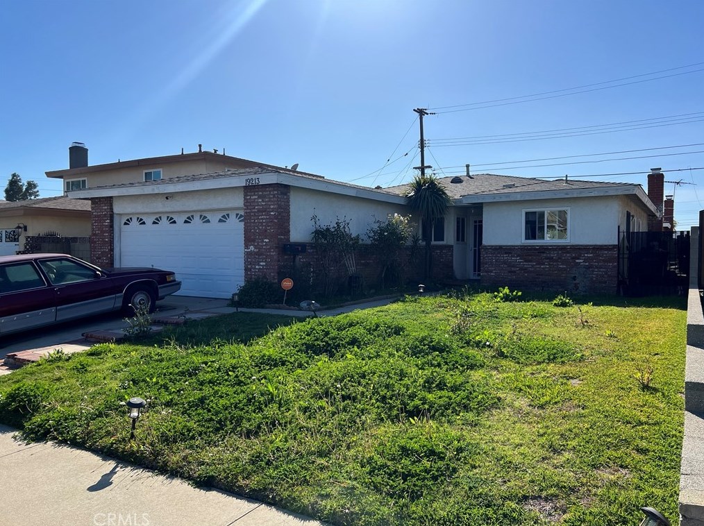 19213 Hillford Ave, Long Beach, CA 90746