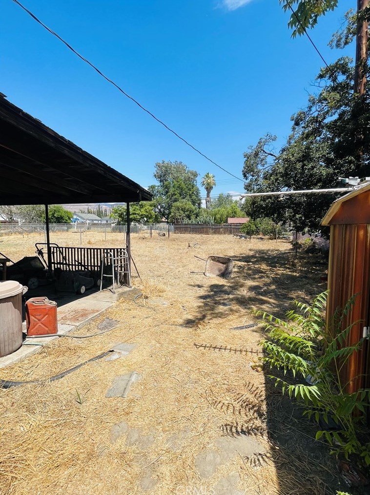 7149 Fairfax Dr, San Bernardino, CA 92404