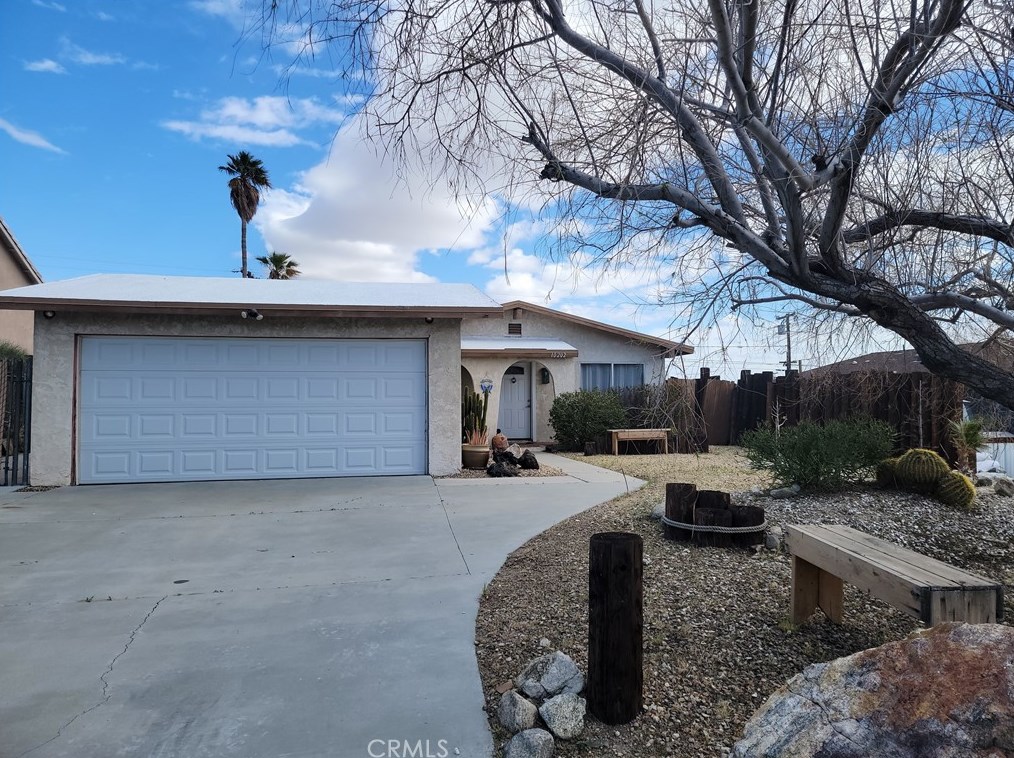 10202 Santa Cruz Rd, Desert Hot Springs, CA 92240