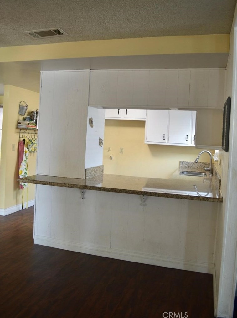 25835 Fisher St, San Bernardino CA  92404-6123 exterior